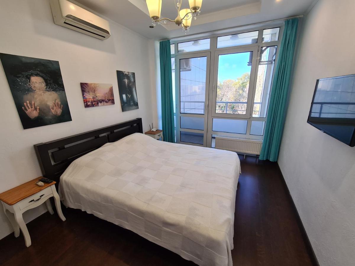 Sigurd Hall Apartments Οδησσός Εξωτερικό φωτογραφία