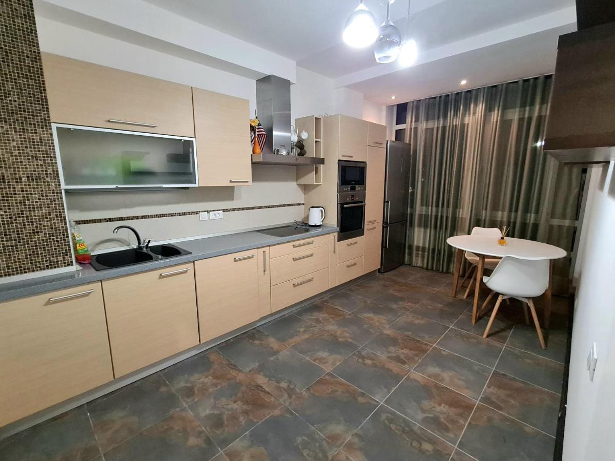 Sigurd Hall Apartments Οδησσός Εξωτερικό φωτογραφία